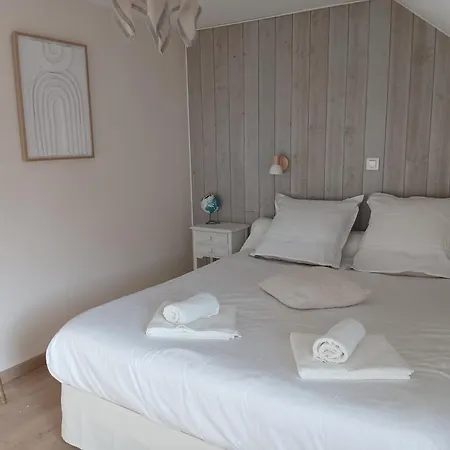 Le Som' Des Pyrénées Apartamento *