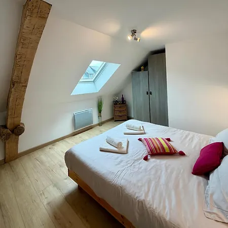 Le Som' Des Pyrenees Apartman *