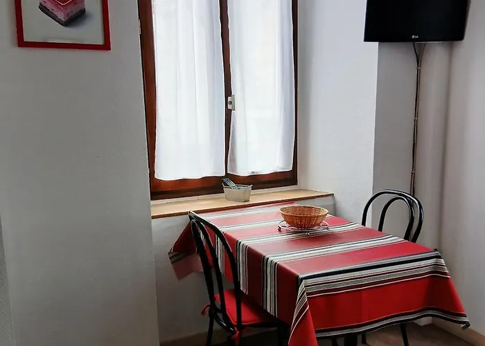 Le Som' Des Pyrenees